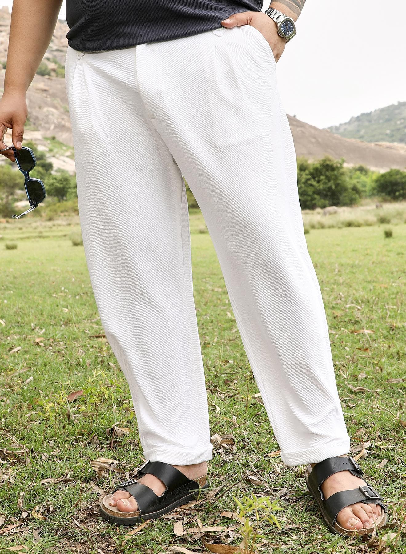 Instafab Men's Chalk White Twill-Pleated Trousers | Mid Rise , Cuffed Hem , Button Closure | Solid Twill | Polyester Blend Trousers For Casual Wear