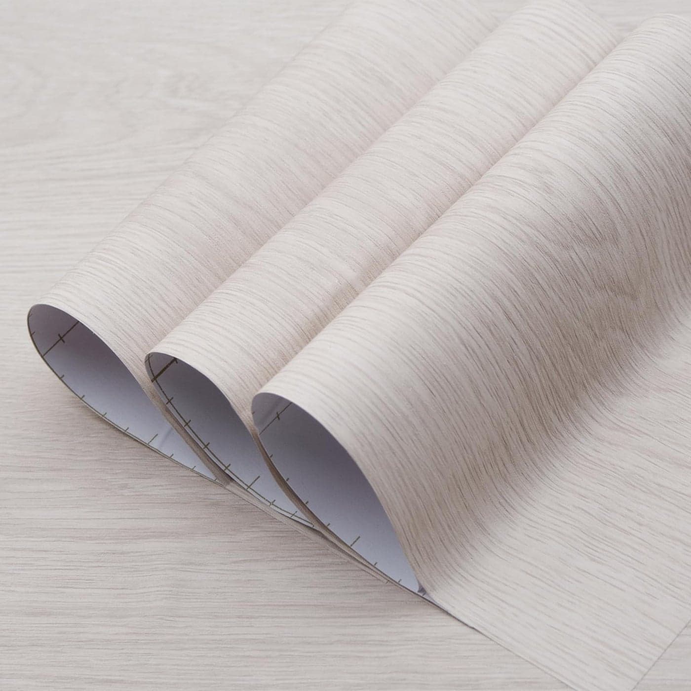 TOTIO 315x315inch Extra Wide Oak Wood Wallpaper Peel Stick Beige White Wood Grain Contact Paper Oak Textured Vinyl Wrap Air Guide Slot Design Matte Thickened SelfAdhesive Waterproof Wall Sticker