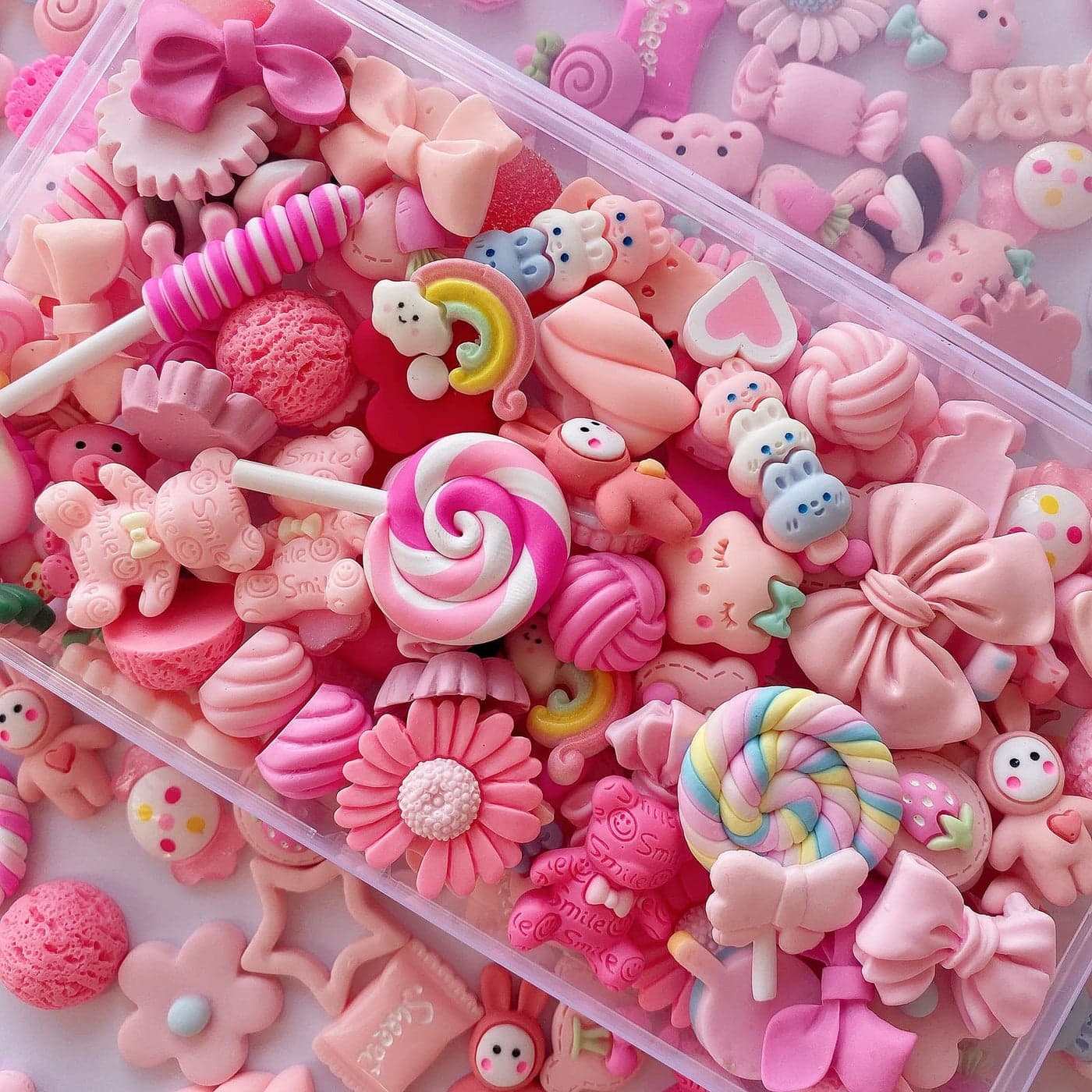 FULUSODO 60pcs Slime Charms Cute SetPink Bulk Mixed Resin Charms Set Ornament Scrapbooking