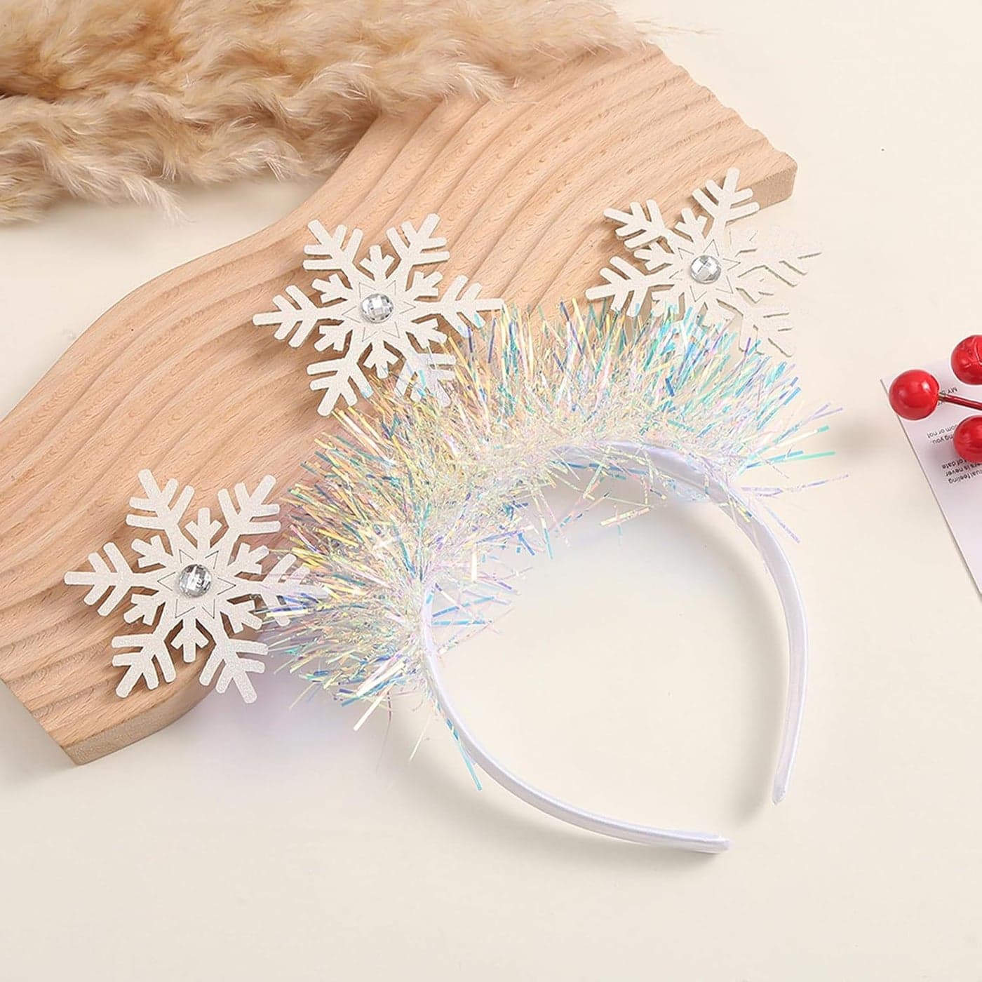 Totelux Christmas Snowflakes Headband White Snow Hair Band Glitter Winter Snowflakes Hair Hoop Women Girls Hair Accessories for Christmas Holiday Costume Headdress Decoration Party Supplies