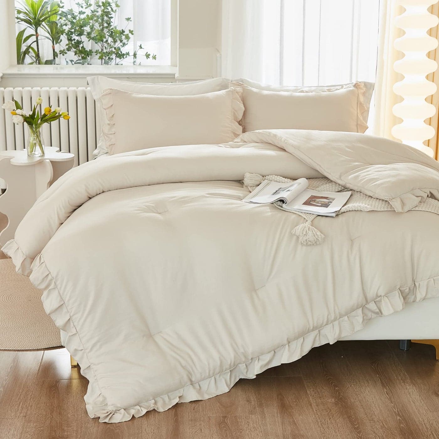 Litanika Queen Comforter Set Beige 3 Pieces Ruffle Lightweight Bedding Comforter Set Fluffy Bed Set 90x90In Comforter 2 Pillowcases