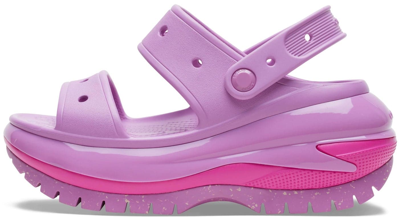 Crocs Classic Mega Crush Sandal Bubble Men's 6, Women's 8 Medium