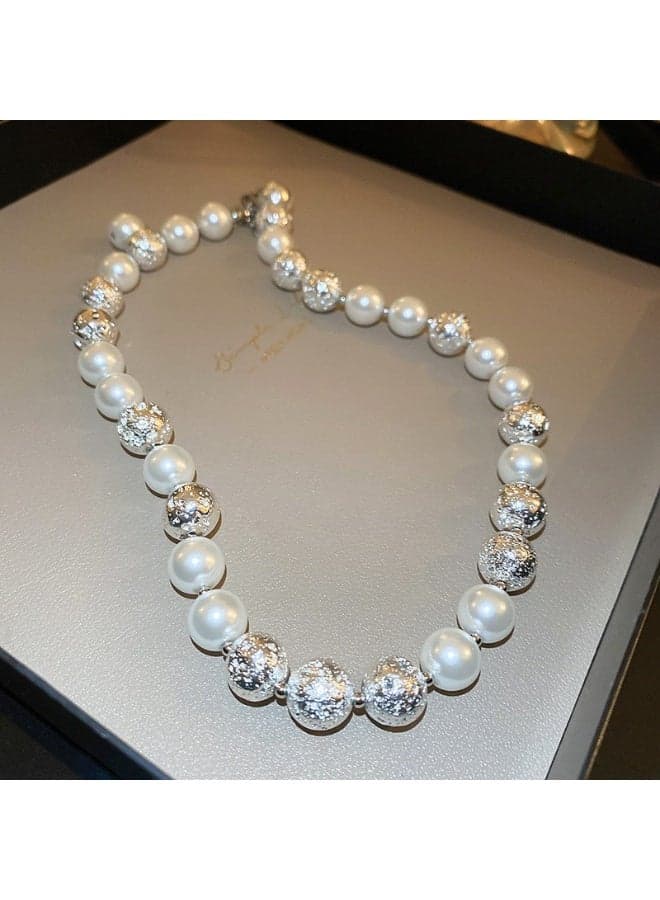 Fashionable Retro Light Luxury Personalized Necklace