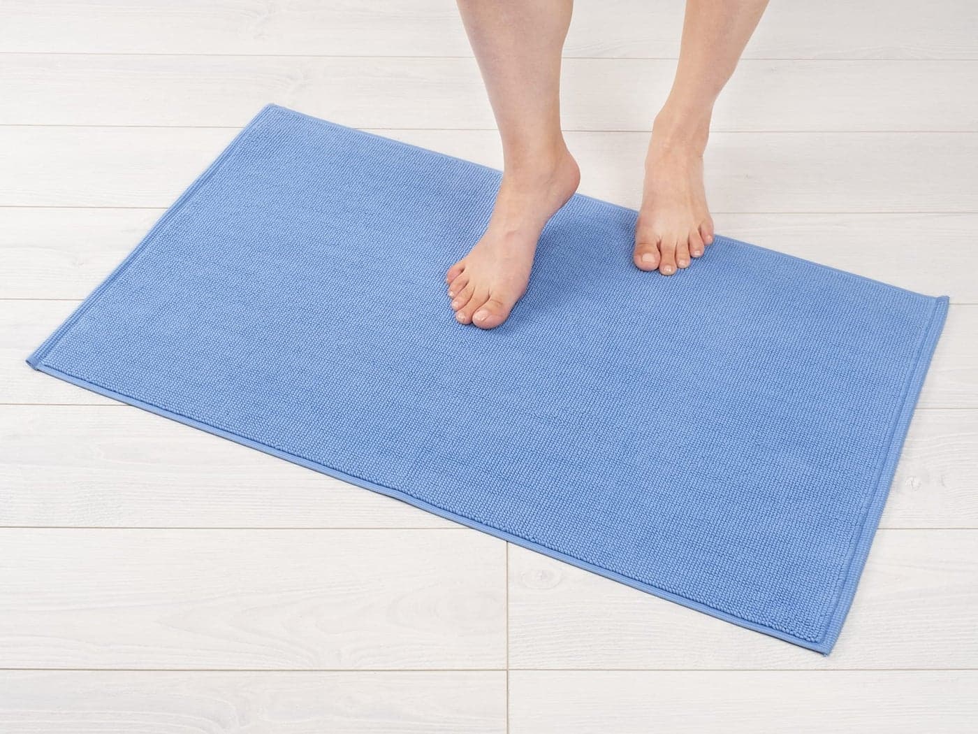 American Soft Linen Bath Rug, 20 in 34 in 100% Cotton Bath Mats Rugs for Bathroom, Slip Reducer Washable Shaggy Form Area Rugs, Sky Blue Bath Rug