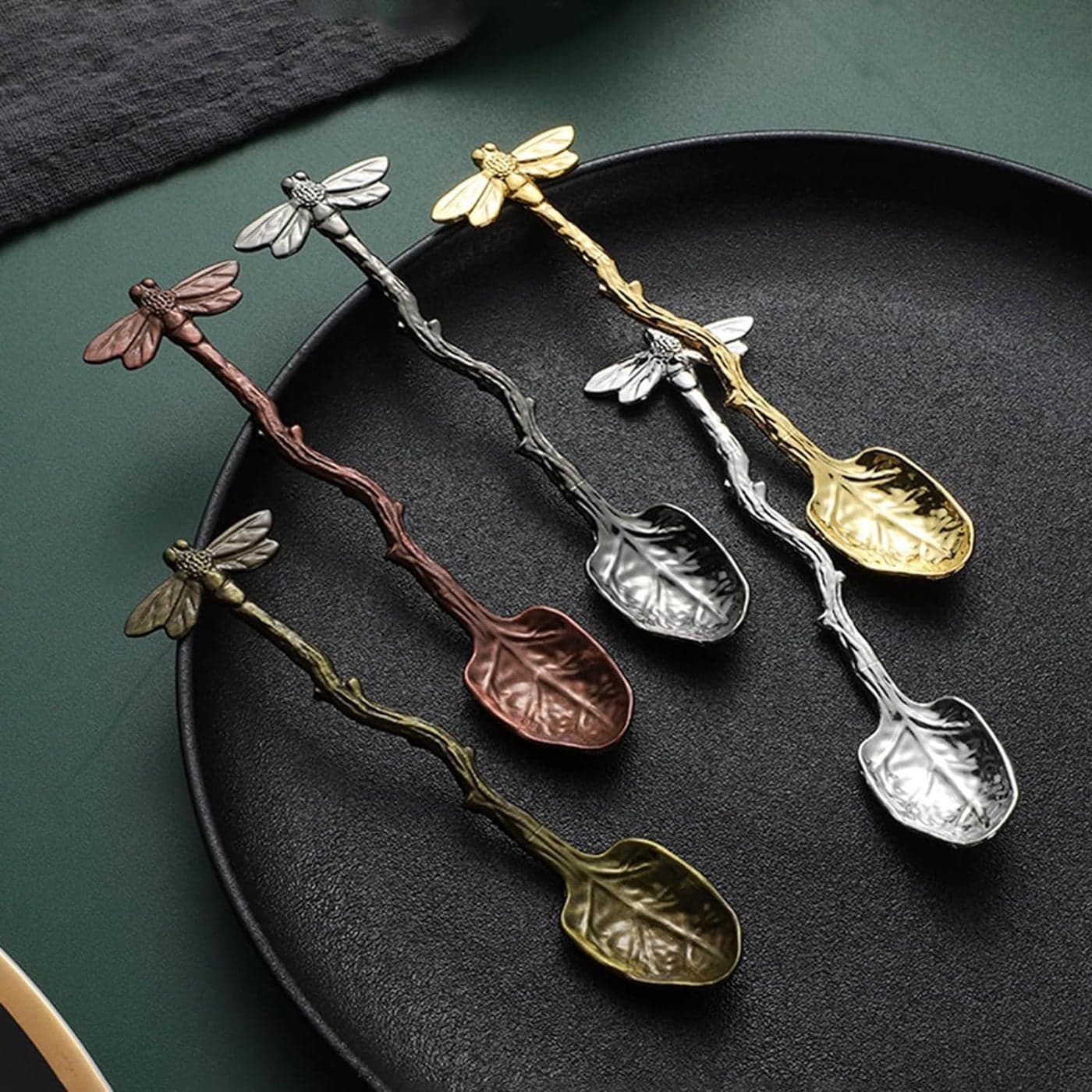 1pc Antique Bronze Retro Dragonfly SpoonStainless Steel Tableware Creative Coffee Tea Sugar ScoopStir Bar Stirring Dessert Long Handle SpoonKitchen Gadget Flatware