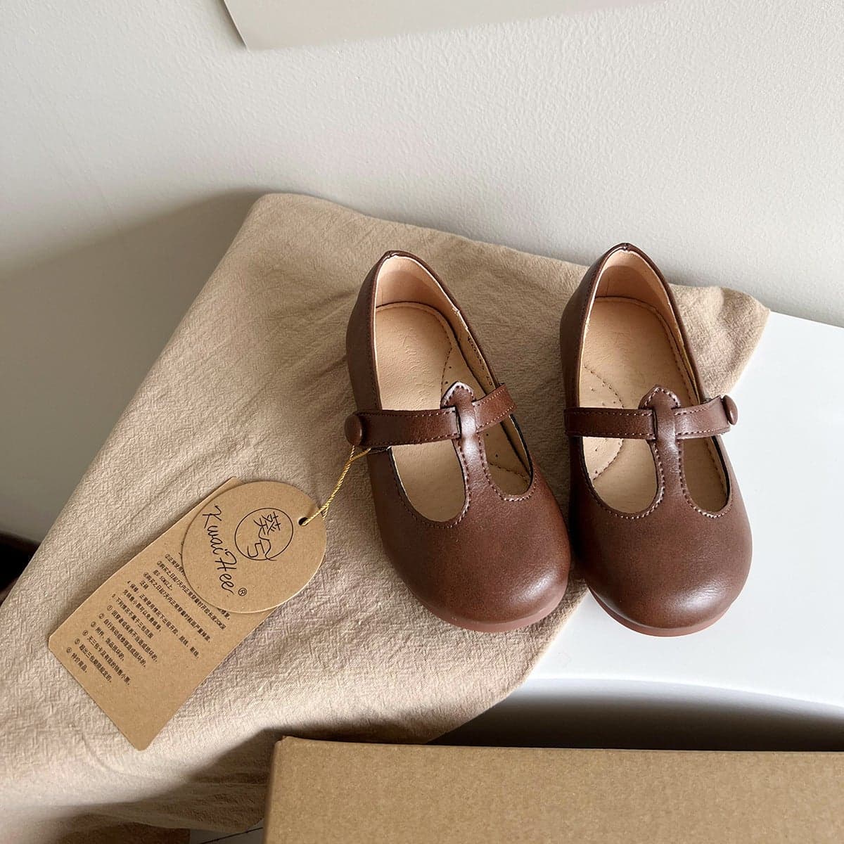 South Korea Children'S Shoes Girls' Leather Shoes Shallow Mouth New Comfortable T-Shaped Princess Shoes Stylist All-Match Soft-Soled Single-Layer Shoes