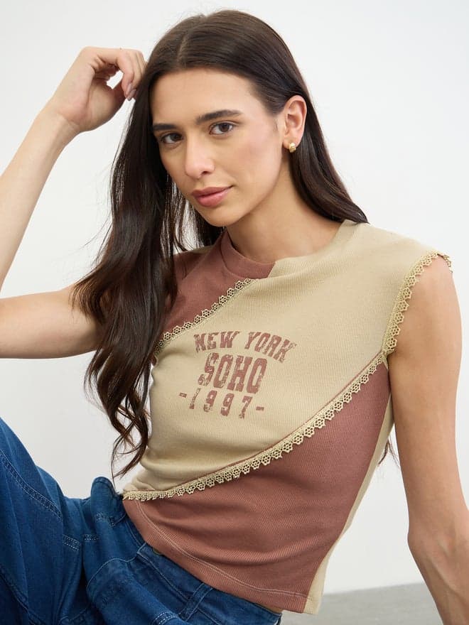 Beige Slogan Print Color Block Tank Top with Lace Trim
