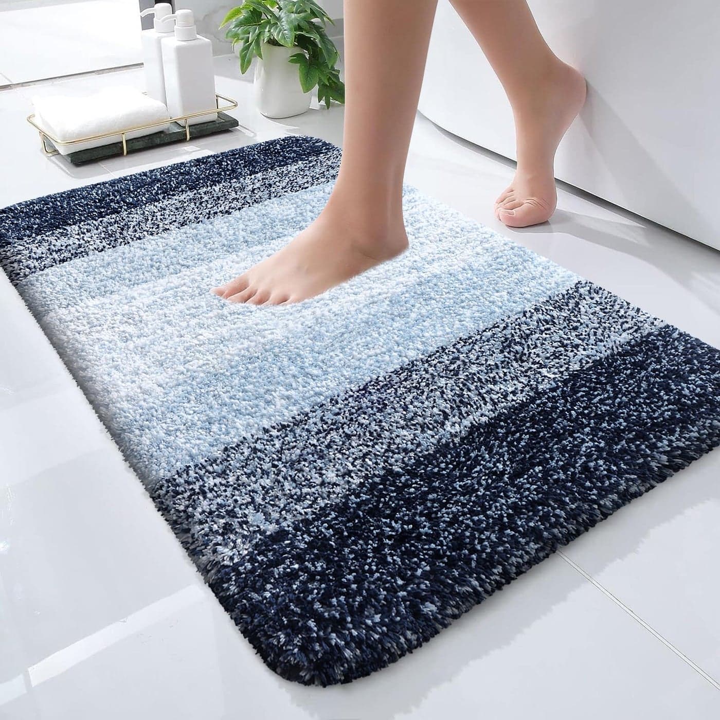 OLANLY Bathroom Rugs Mat 24x16 Extra Soft Absorbent Microfiber Bath Rugs Rubber Backing Quick Dry Machine Washable Bath Mats for Bathroom Floor Tub Shower and Home Decor Accessories Navy Blue