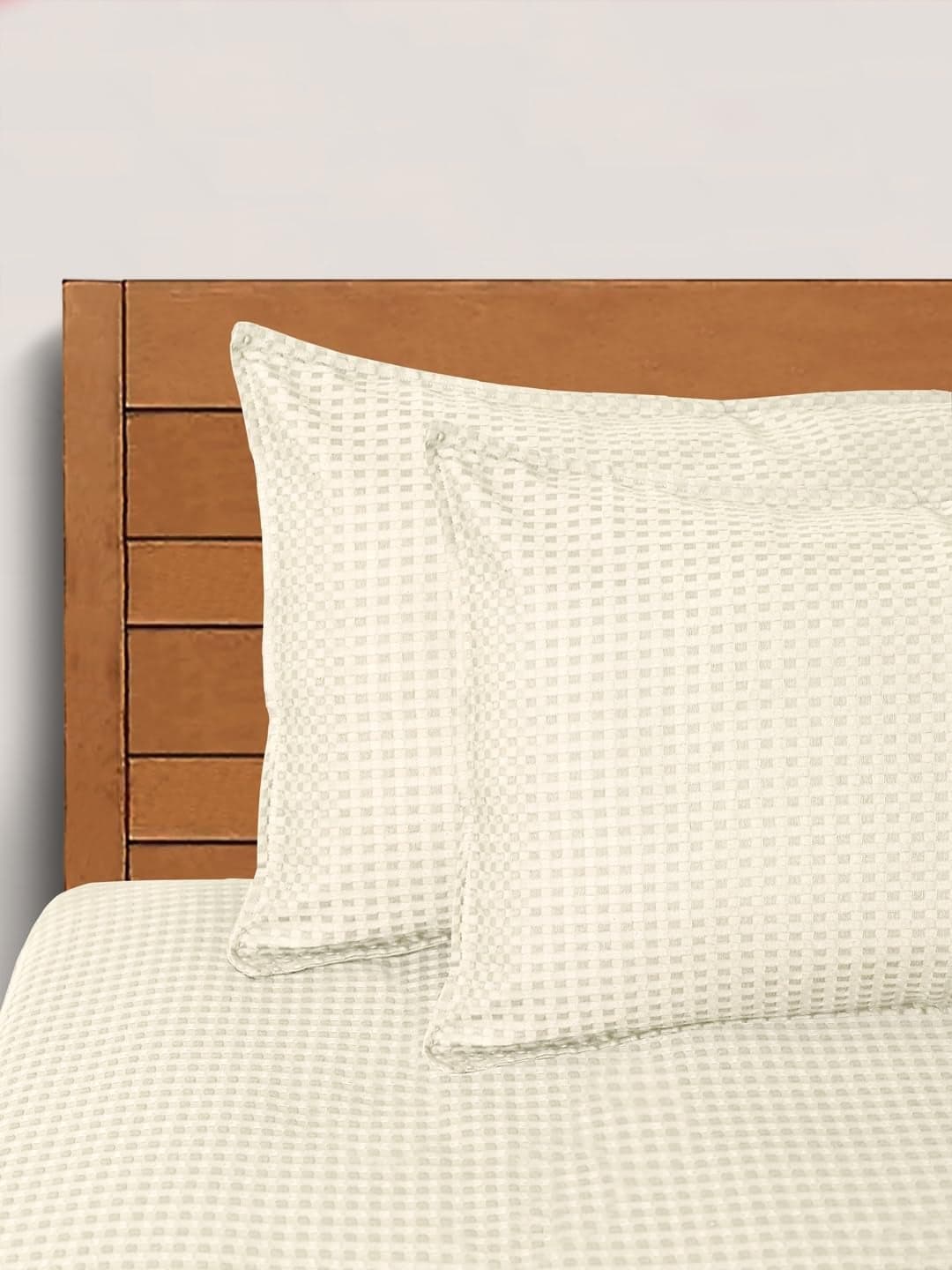 Saral Home Soft Cotton Waffle Design Breathable & Wrinkle Free Bedsheet for Double Bed- 1 Queen Size Bedsheet with 2 Pillow Covers (Ivory,90"X100")