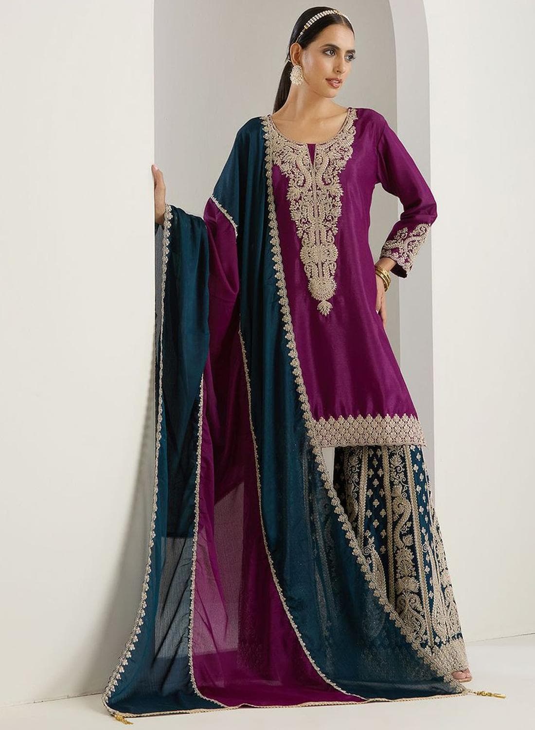 Women's Lilac Polyester Blend Embellished Tunic Full Length Palazzo Straight Fit Kurta Set