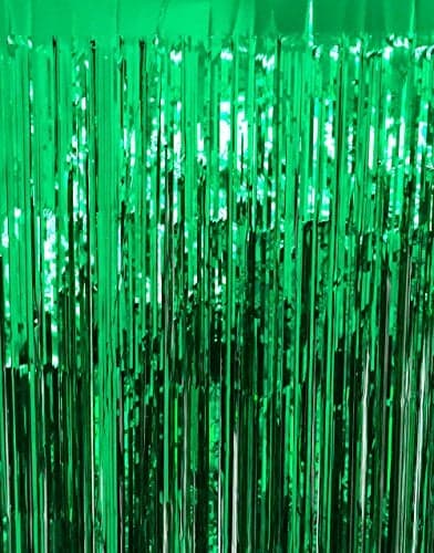 GOER 3.2 ft x 9.8 ft Metallic Tinsel Foil Fringe Curtains Party Photo Backdrop Party Streamers for St. Patrick's Day,Birthday,Graduation,New Year Eve Decorations Christmas Decor (Green,1 Pack)