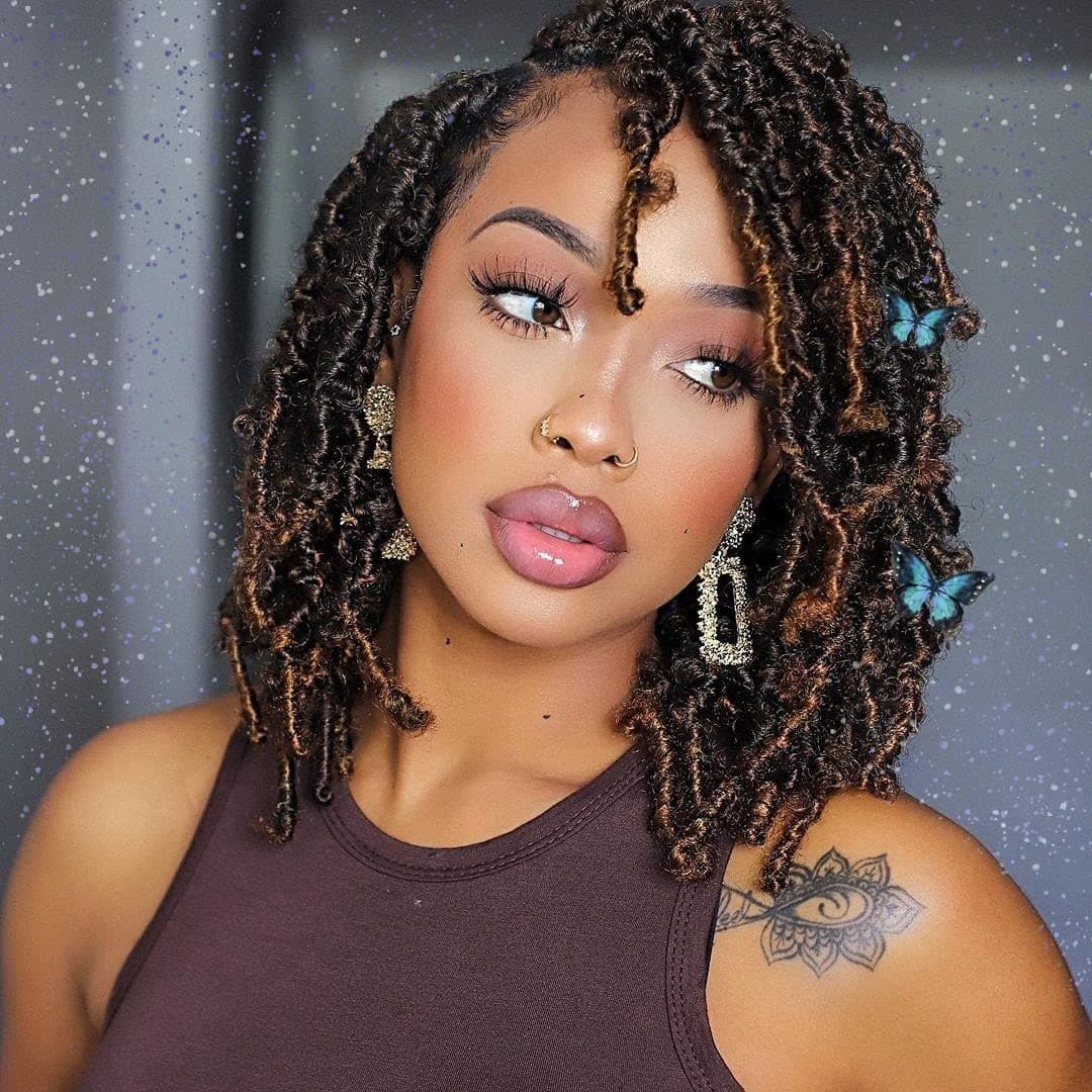 ToyoTress Butterfly Locs Crochet Hair 8 Inch 8 Pcs Ombre Brown Faux Locs Short Bob Pretwisted Distressed Crochet Braids Prelooped Synthetic Braiding Hair Extensions 8 InchT308P
