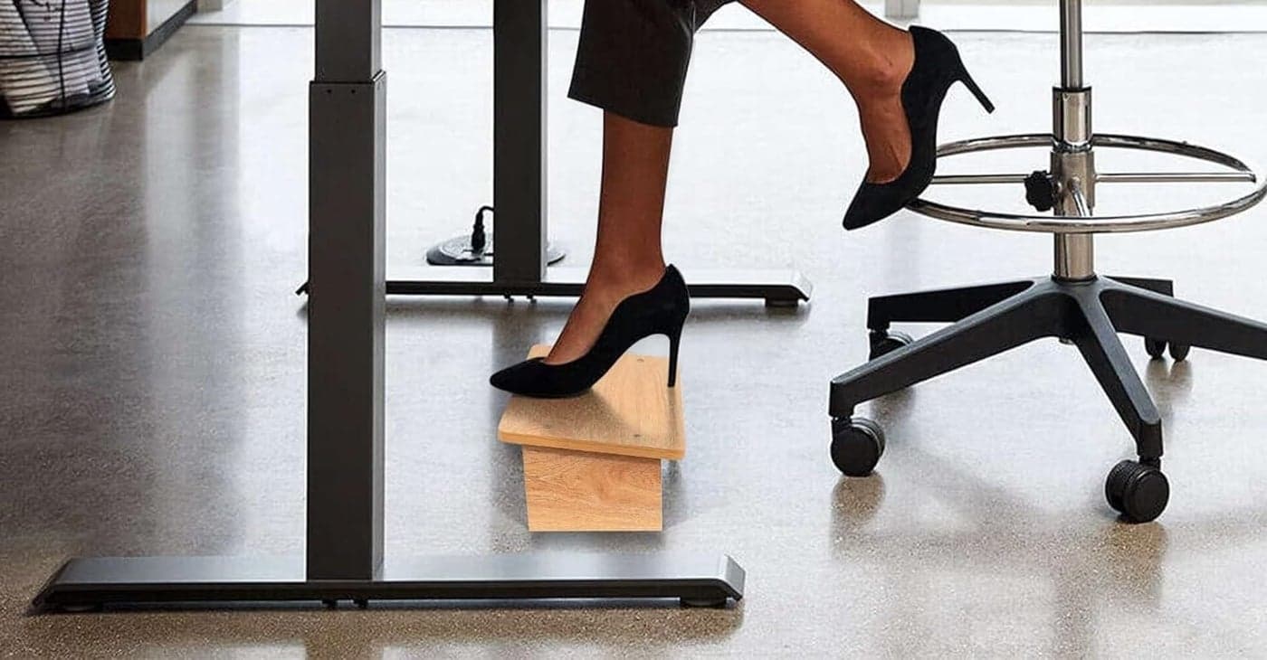 Runam Woods Footrest desk footstool Solid Wood Foot Step Stool for Desk Pain Relief Footrest Light Weight Stronge Foot Rest