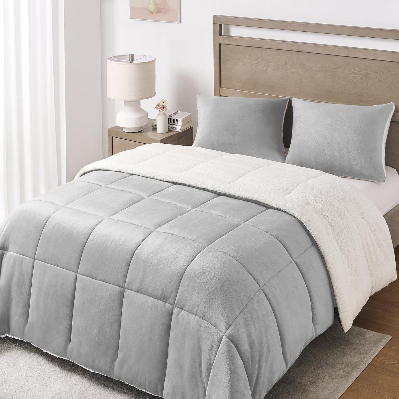Basic Beyond Queen Comforter Set Luxury Fleece Sherpa Comforter Sets for Queen Bed Soft and Warm Queen Size Bedding Comforter Set for Winter Grey 88x88