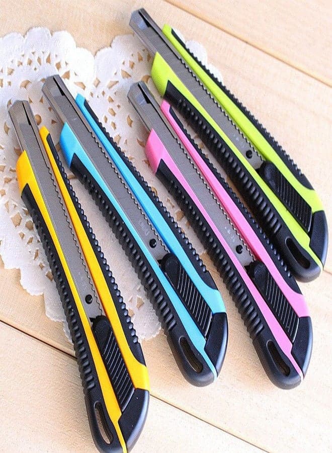 CUTTING KNIFE 9 MM