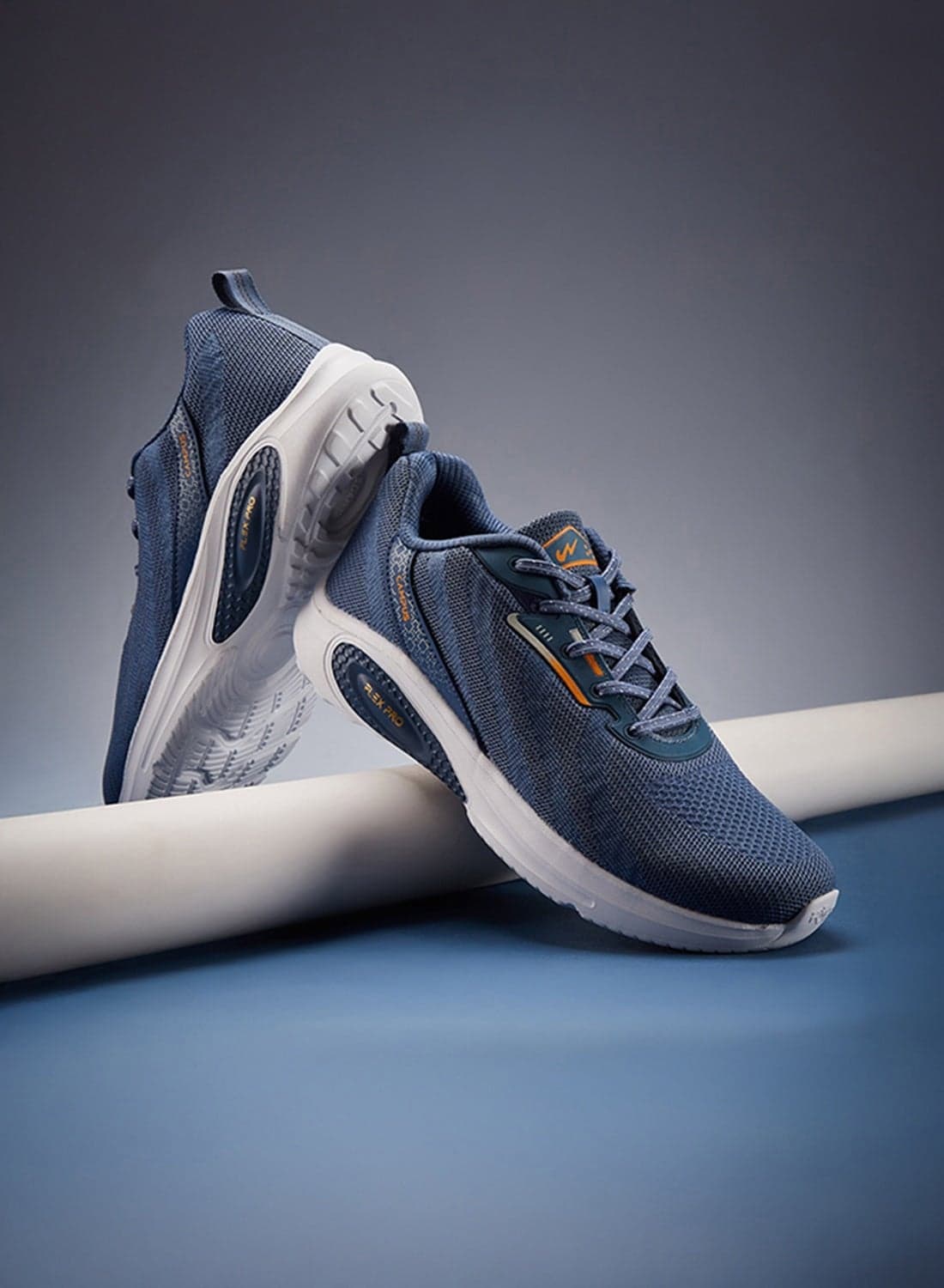 Men’s Sports Sneakers – Eye-Catching Contrast Detailing with Modern Minimalist Appeal