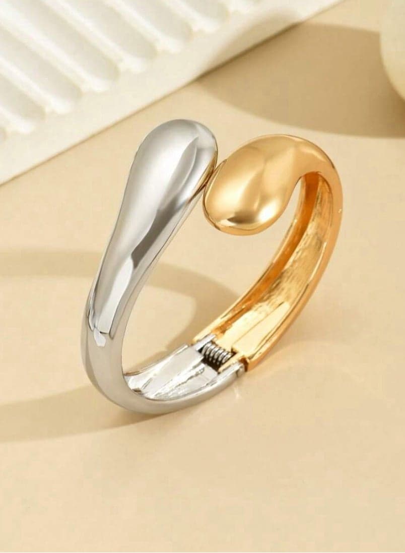 Elegant Mixed Gold Silver Colour Bracelet Bangle For Women