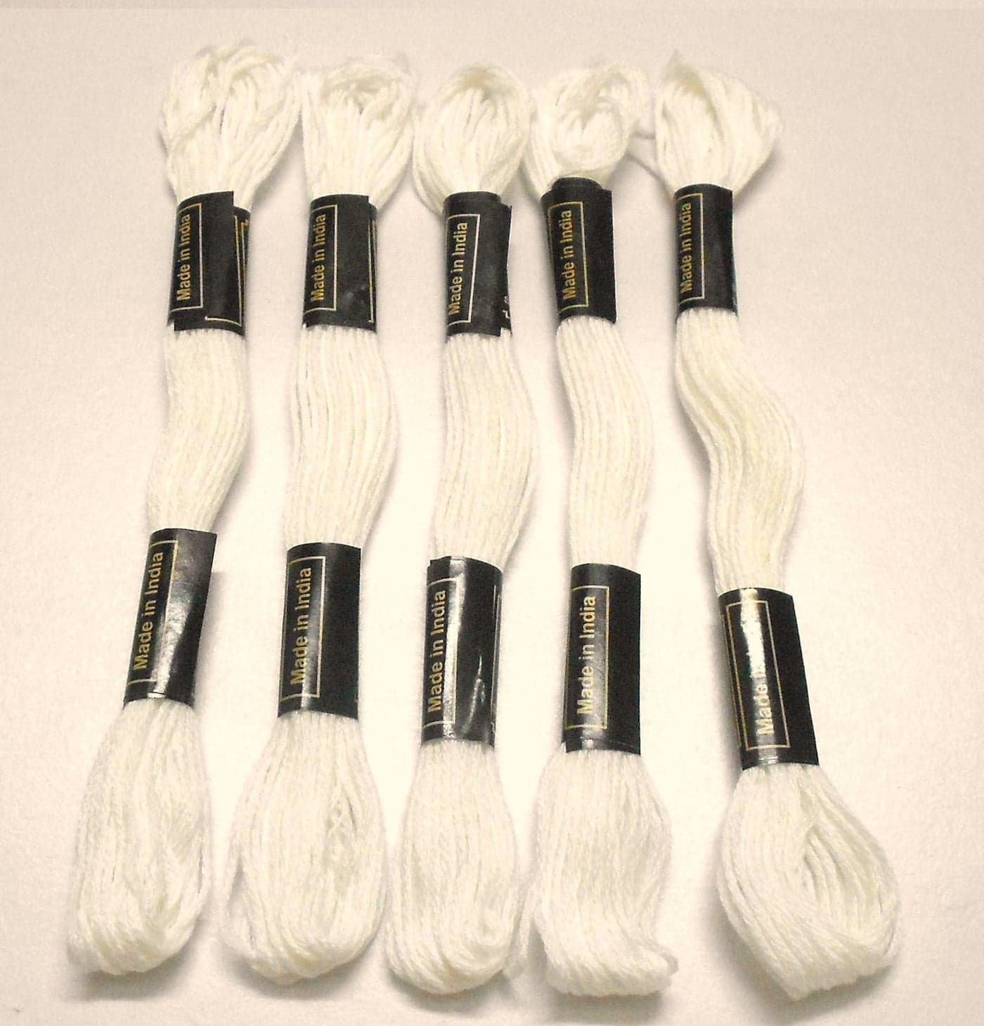 Goelx Skein Embroidery Thread FlossJewelry Making Craft Thread Pack of 25 Skeins White