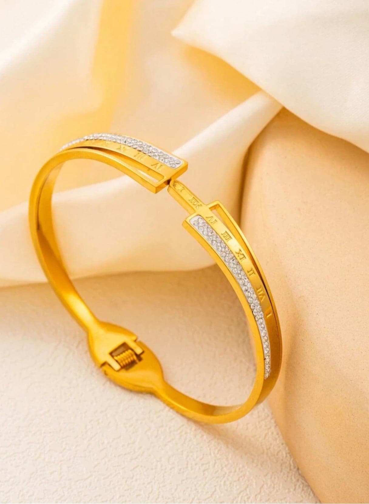 18k Gold Plated Stainless Steel Bracelet For Women