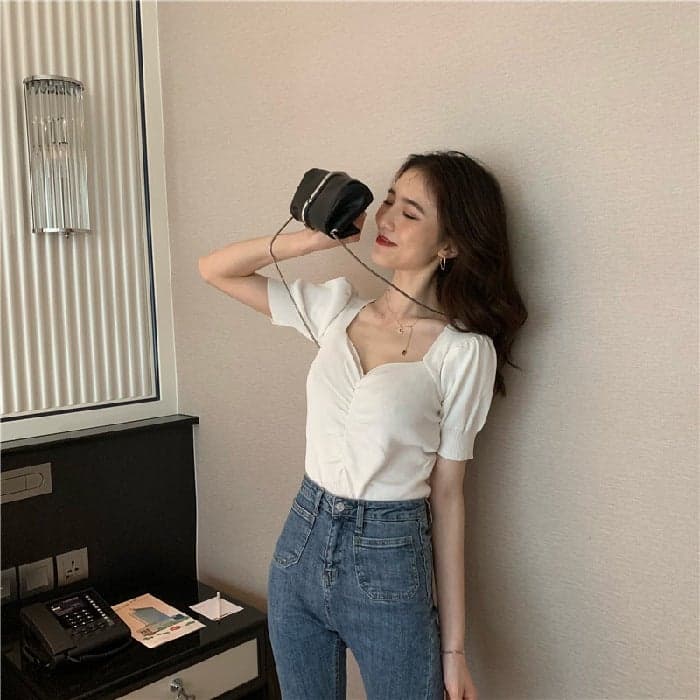 2025 Korean Style Retro Puff Sleeve Short Slim Fit V-Neck Short Sleeve Knit Top T-Shirt For Women Trendy