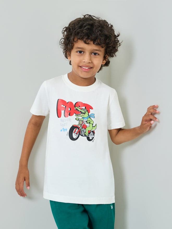 Boys Graphic Print Round Neck T-Shirt
