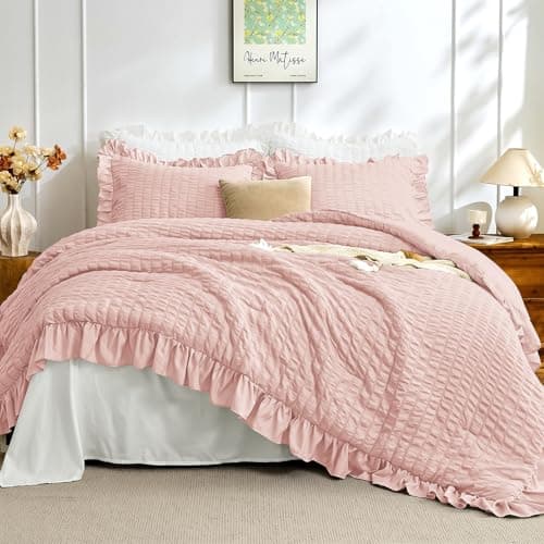 JOLLYVOGUE Queen Comforter Set, 3 Pieces Rose Gold Seersucker Comforters Queen Size, Lightweight & Fluffy Bedding Sets for All Season with 1 Ruffle Comforter and 2 Ruffle Pillowshams