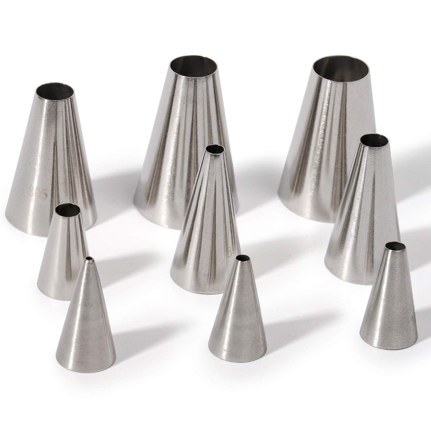 Kayaso 9 Piece Round Piping Tip Set with 20 Disposable Decorating Bags Stainless Steel Pastry Tips Graduated Sizes