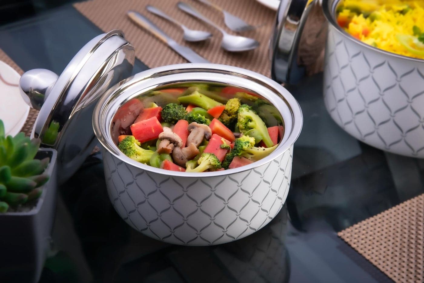 FnS Lecce Stainless Steel Double Wall Insulated Designer Casserole with Lid Elegant Hot Pot Food Warmer, Self Locking Press Lid, Hot Food Upto 8 Hour (1600ml)