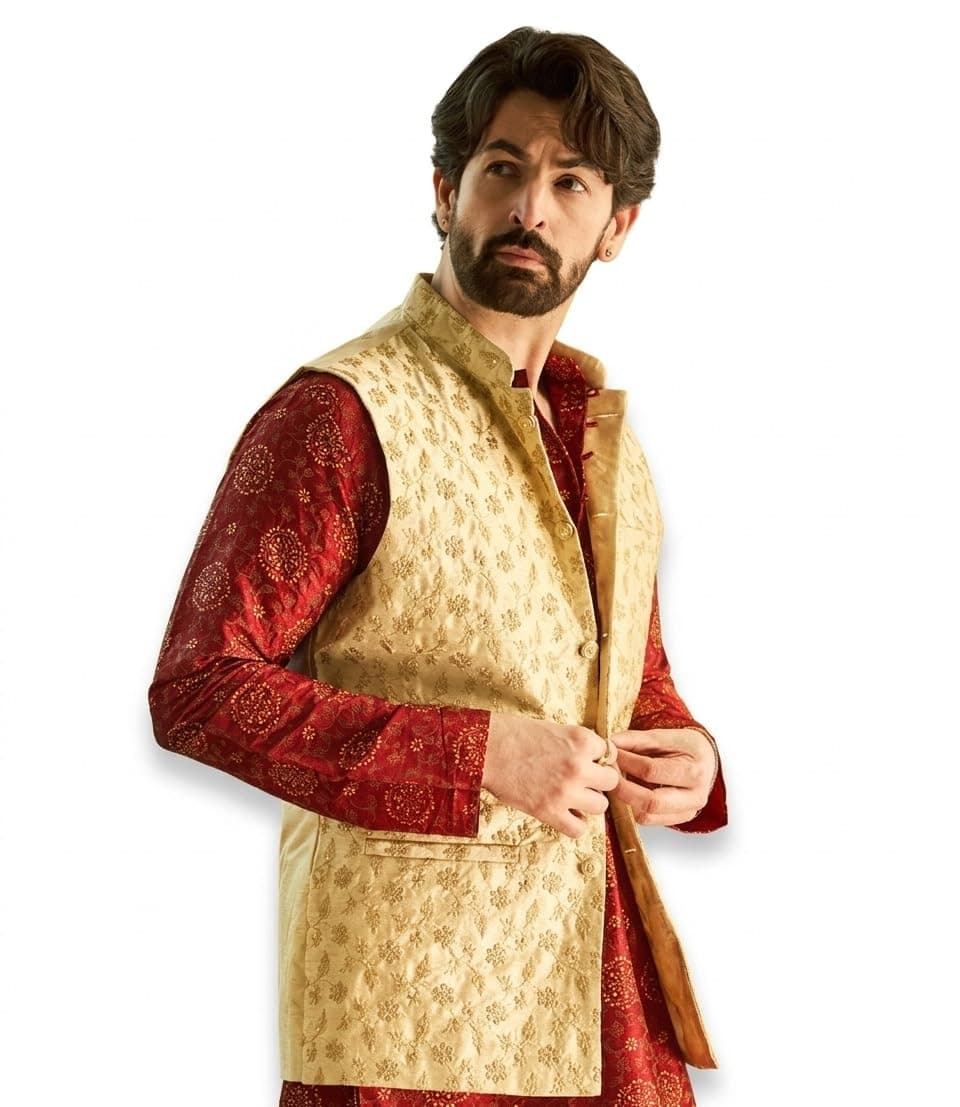 SOJANYA (Since 1958, Mens Silk Blend, Beige & Gold Embroidered Nehru Jacket, Size: 40