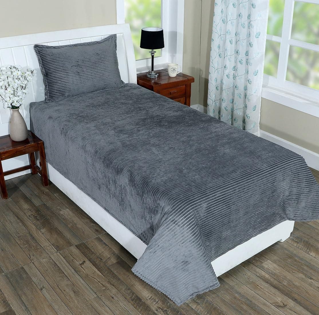 RD TREND 190 GSM Flannel Warm Bedsheets for Winter Single Bed(60x90 Inches) with 1 Pillow Cover Size (18x28 Inches) Color- Grey