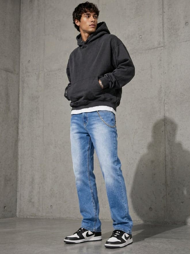 Men Washed Tapered Fit Faded Jeans
