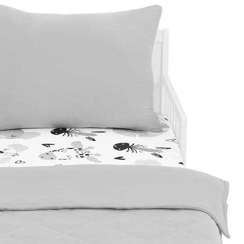Evolur Zoo Love 3 Piece Toddler Bedding Set, Super Soft and Breathable Toddler Bedding, Machine Washable, Includes Fitted Sheet, Comforter and Pillow Case
