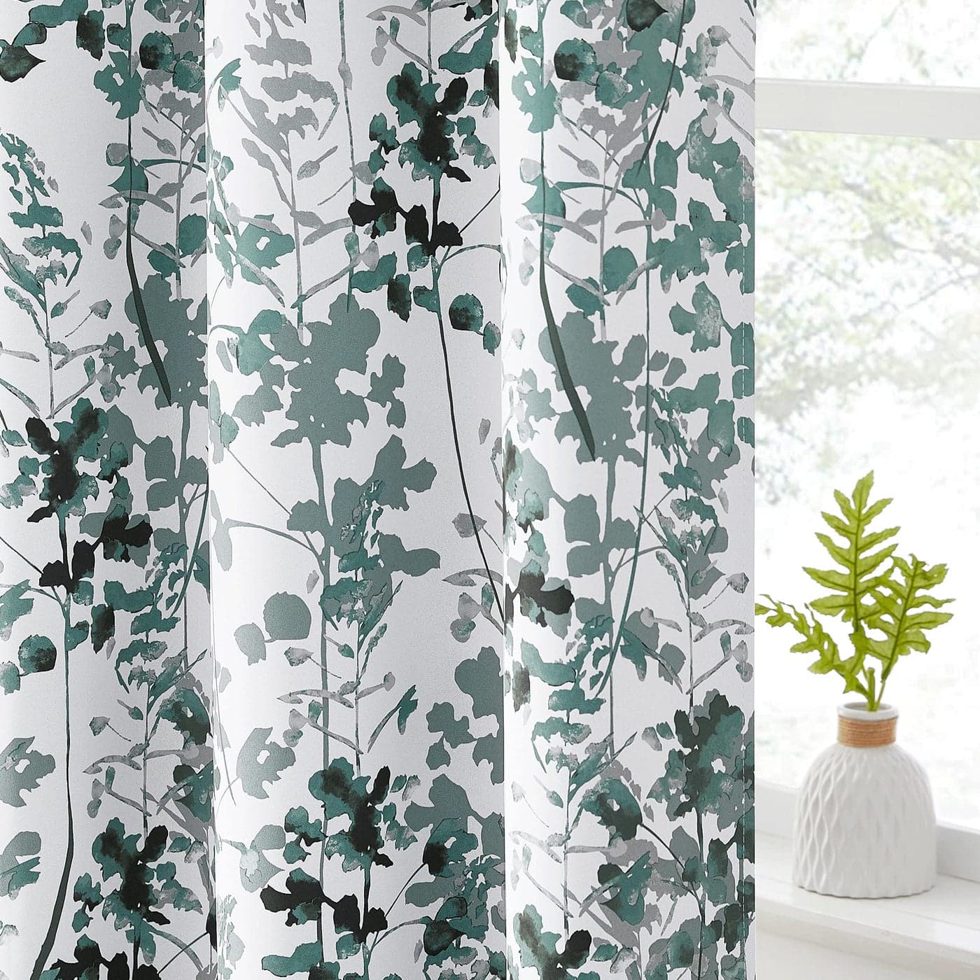 KGORGE Living Room Curtains Light BlockPrivacy Protect Window Draperies Farmhouse Floral Print for Villa Bedroom Sliding Glass Door Home Office Green 52 inch Wide x 84 inch Long 2 Pcs