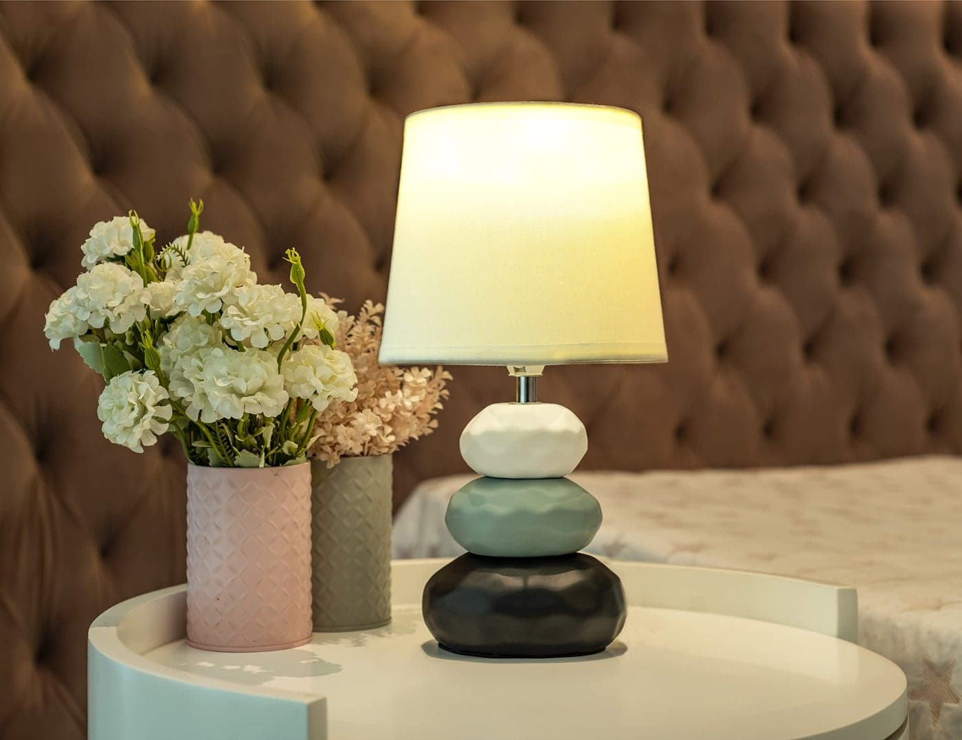 MAGIK Atmosfera Ceramic Table Lamp (Ivory) | 5W Warm White E14 Base LED Bulb Included | Modern Decorative Bedside & Living Room Accent Light