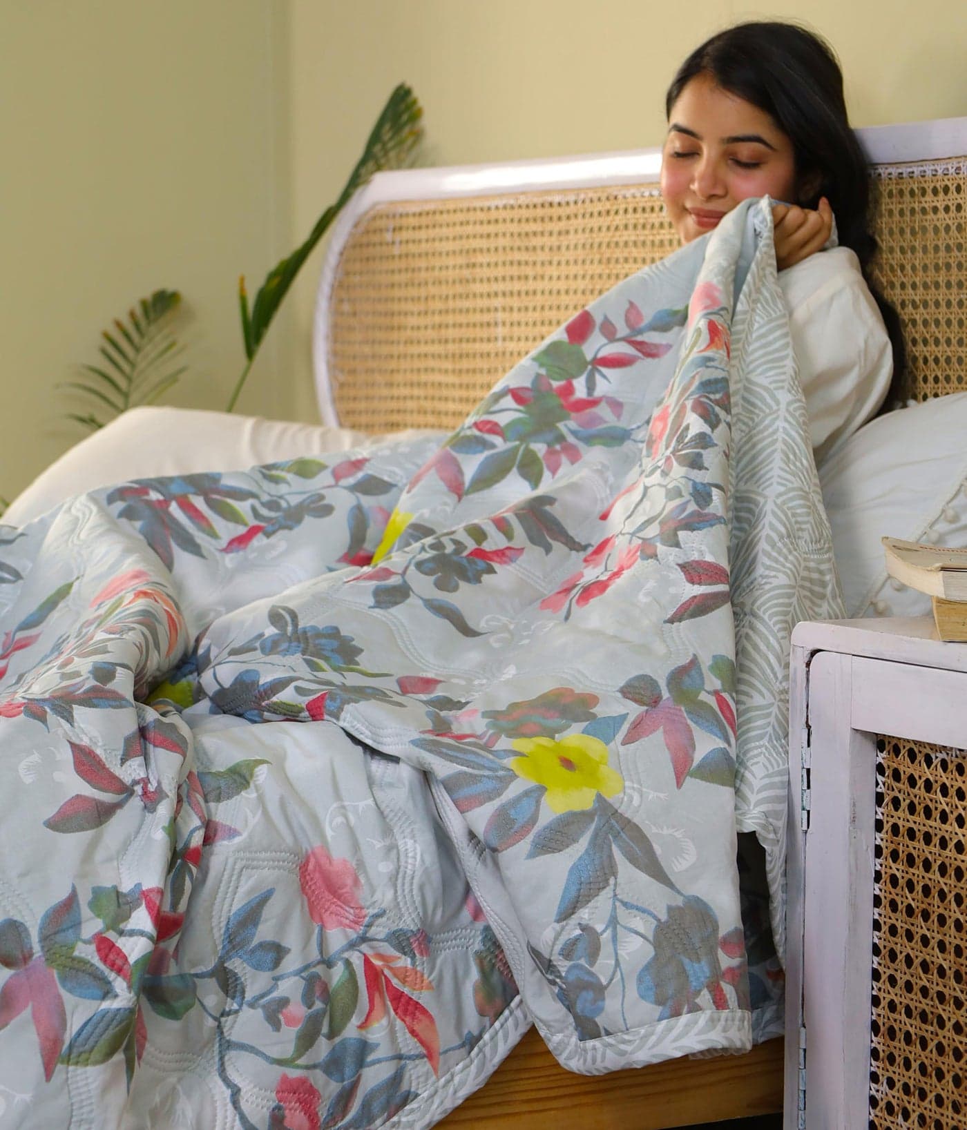 Fancy Walas Dohar Double Bed 100% Cotton Blankets for Summer | 90x100inch, 150 GSM Ac Comforter and Cooling Blankets for Summer | Grey Color | Classic Printed Design | Quilt | Ideal for Gifting