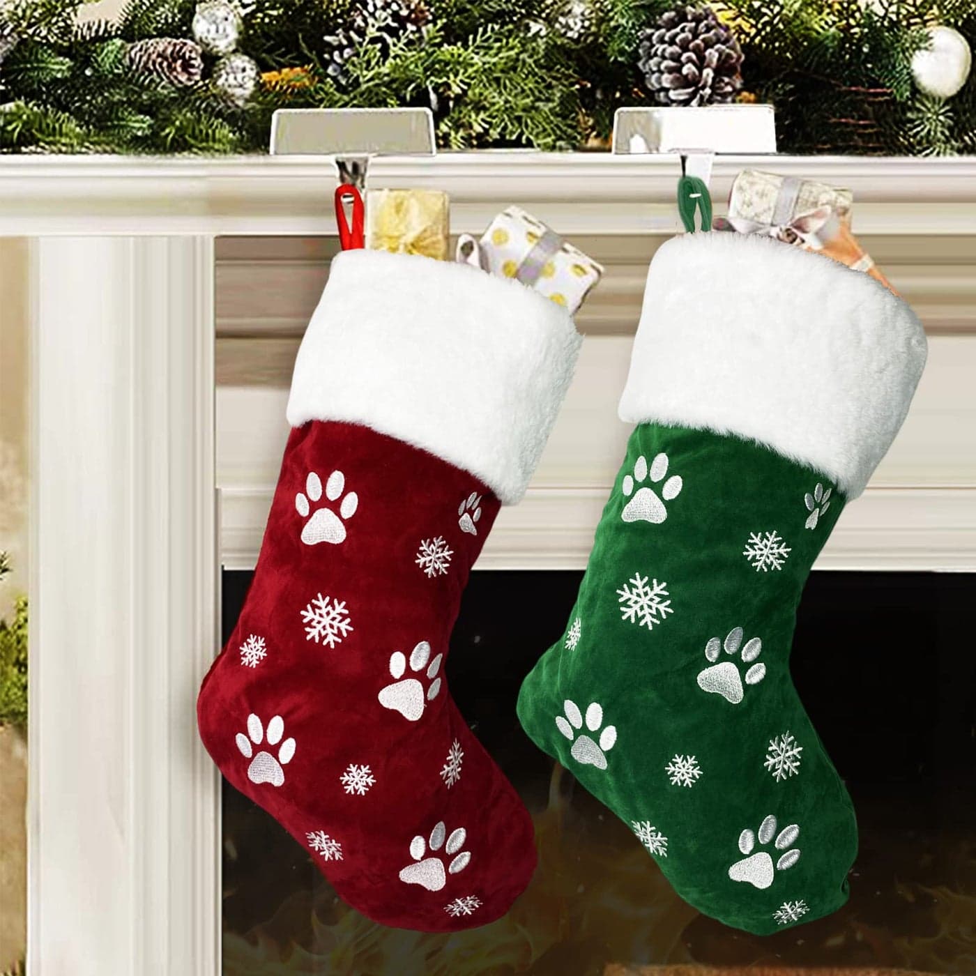 Christmas Stockings 2 Pcs 18 inches Christmas Stockings Burlap with Large Plush Cuff Stockings for Family Holiday Xmas Party Decorations RedGreen