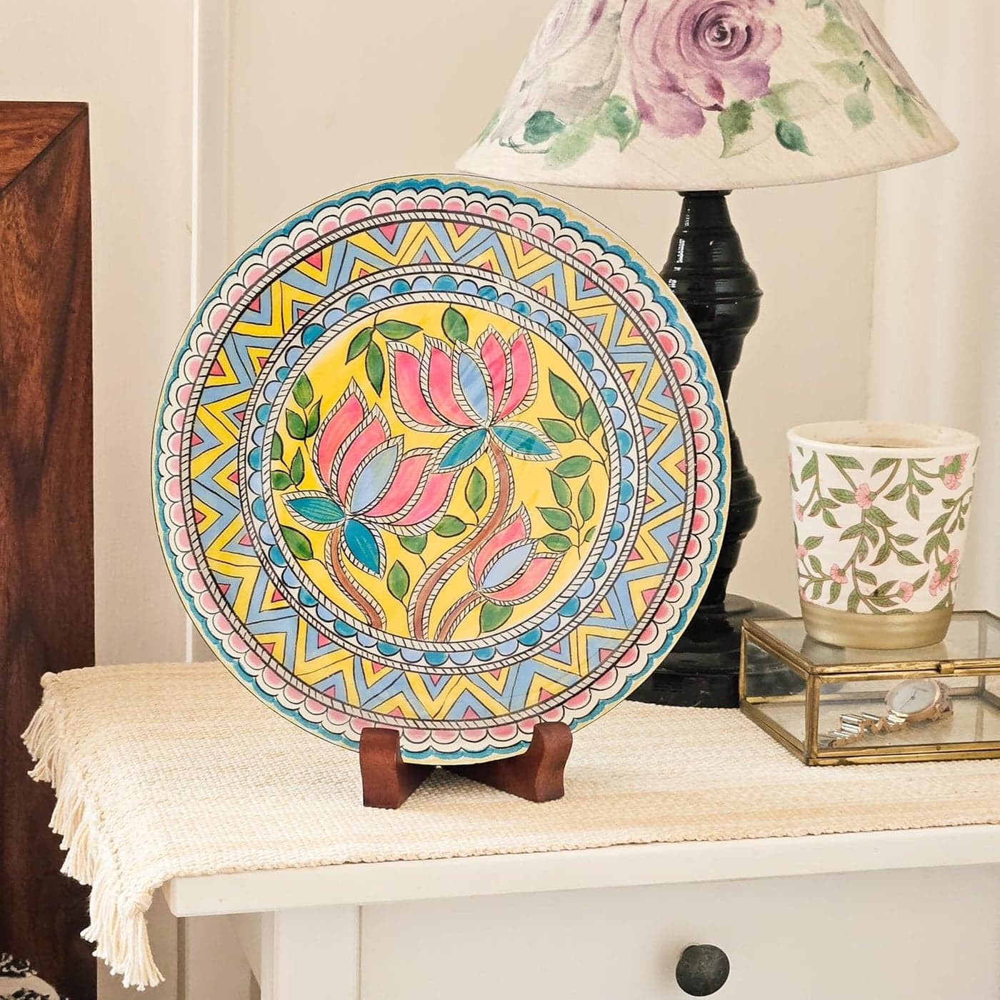 RITUALISTIC Lotus Single Wall Plate 11 Inch with Stand Wall Arts For Home Decoration Living Room Bedroom Office Decor Aesthetic Room Decor Items Wall Hanging Show Pieces
