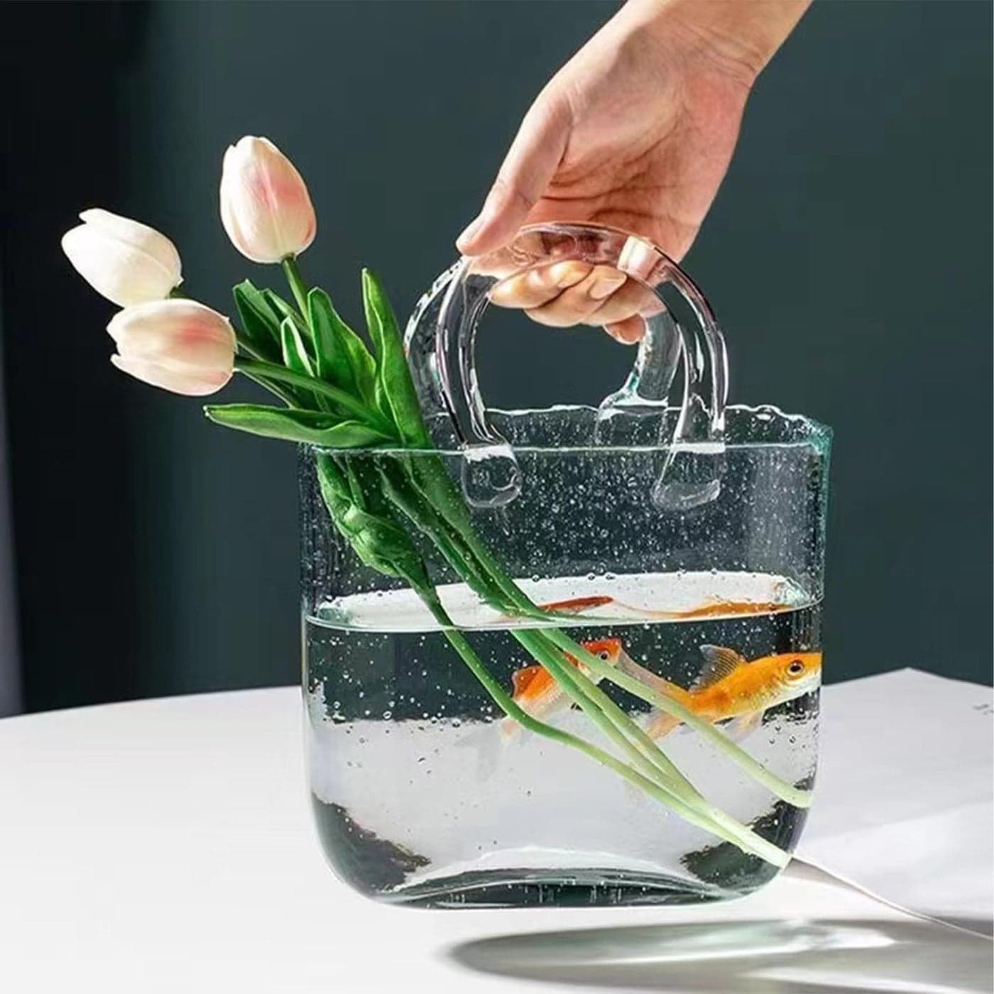 Glass Vase with Elegant Purse Design Hand Purse vase with Fish Bowl Unique Flower Vase with Handle and Bubbles for Home DecorOfficeGardenWedding DecorEnterpieceEventsTransparent