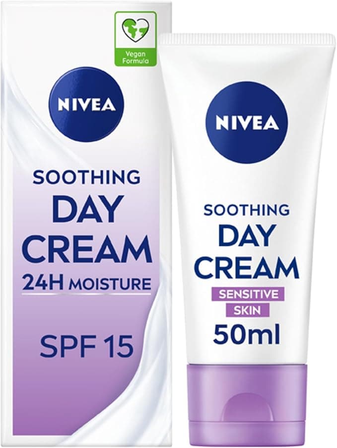 NIVEA Sensitive Day Cream 50 ml Face Cream and Moisturiser with SPF 15 for Sensitive Skin Summer Skin Care Essentials Sensitive Moisturising Cream