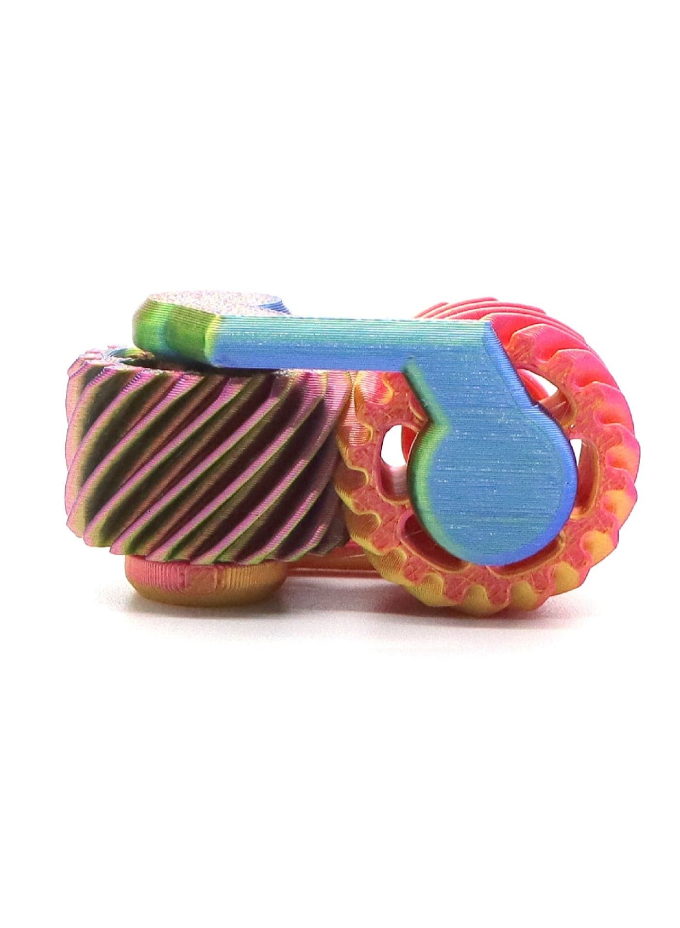 This 3D-printed fidget gear mini spinning top is palm-sized and easily fits in your pocket or backpack, allowing you to play anytime, anywhere. Whether you're taking a break at the office, commuting, or relaxing at home, it can help relieve stress.