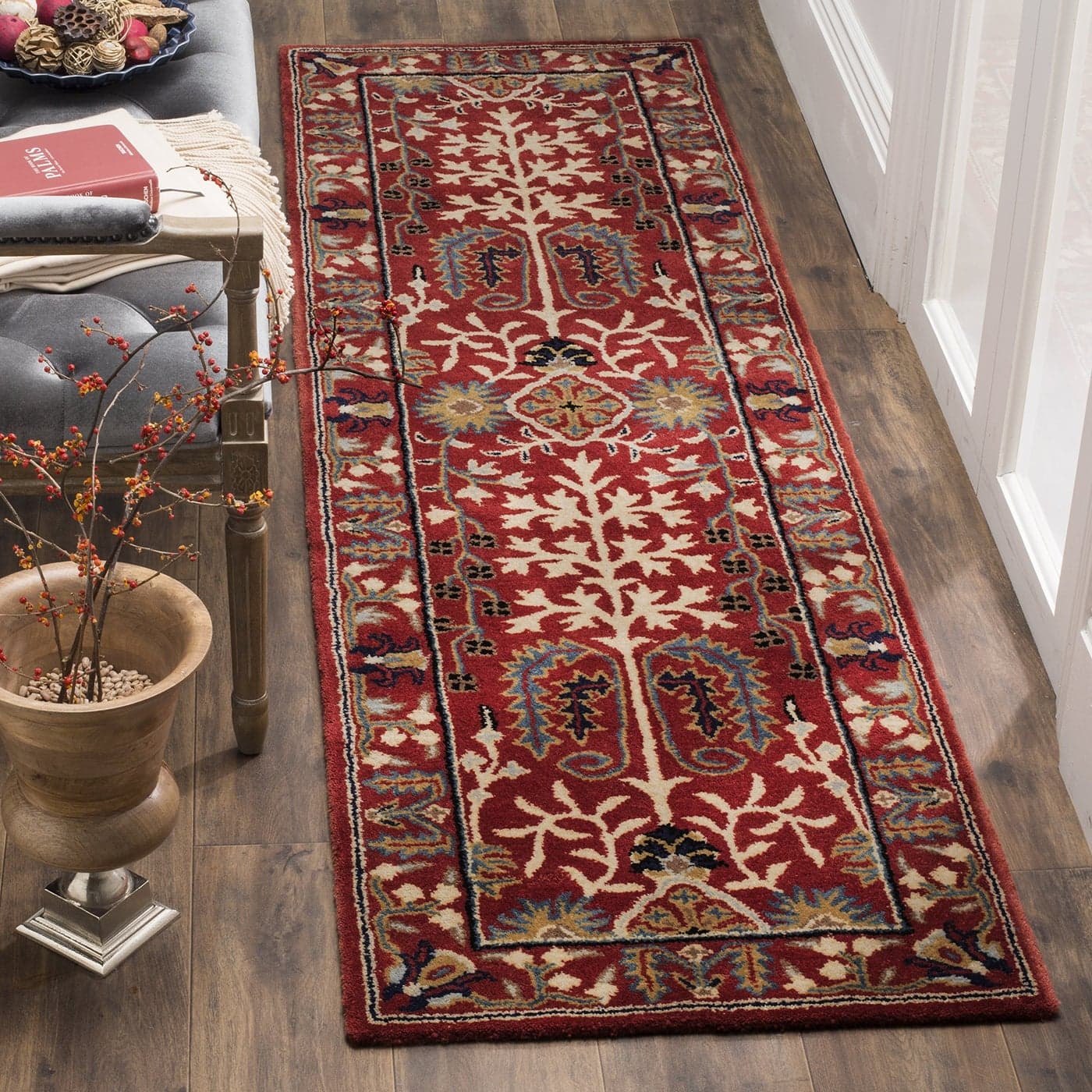 SAFAVIEH Antiquity Collection Runner Rug 23 x 6 Red Multi Handmade Traditional Oriental Wool Ideal for High Traffic Areas in Living Room Bedroom AT64A