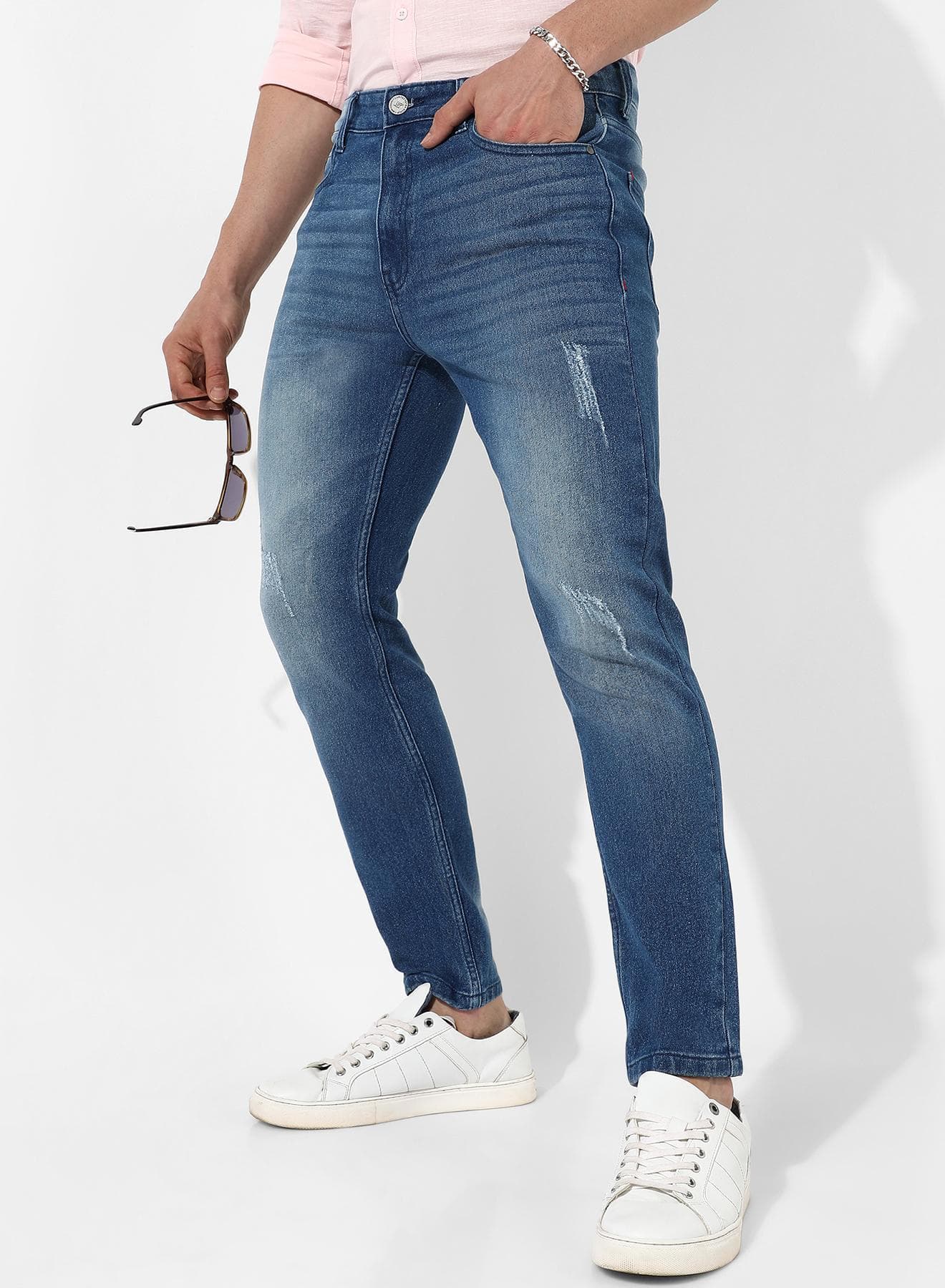 Men's Tapered Medium-Wash Denim Jeans