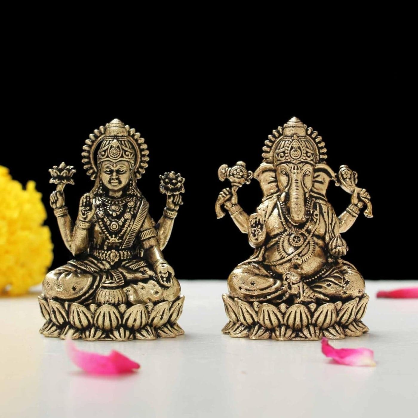 INDICAST Brass Laxmi Ganesh Idol 2 Hindu God Statue for Home Temple Office Pooja Diwali Gift Housewarming Wedding Corporate Gift Handmade Religious Murti for Mandir Decor