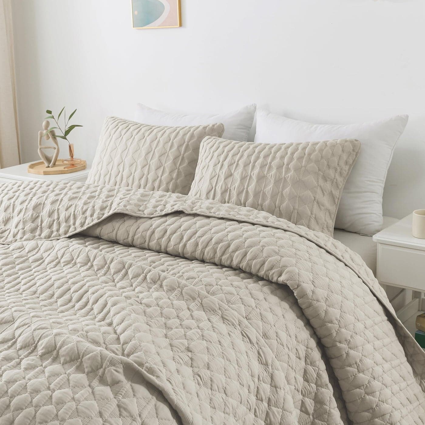 WDCOZY Light Beige Oversized California Cal King Size Quilt Bedding Set with 2 Pillow Shams Lightweight Soft Bedspread Coverlet Bed Cover for All Season 3 Pieces 118x106 inches