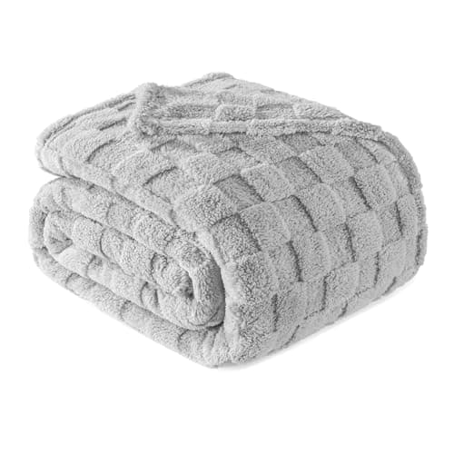 Exclusivo Mezcla Fleece Blanket Queen Size for Bed Super Soft and Cozy Bed Blankets with Checkered Design Lightweight Bedding All Season Use 90x90 Inches Light Grey
