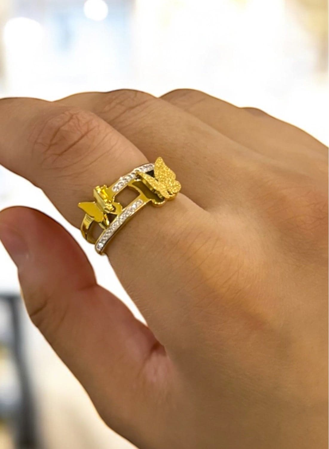 Elegant Stainless Steel Gold Plated Ring For Women Size 7