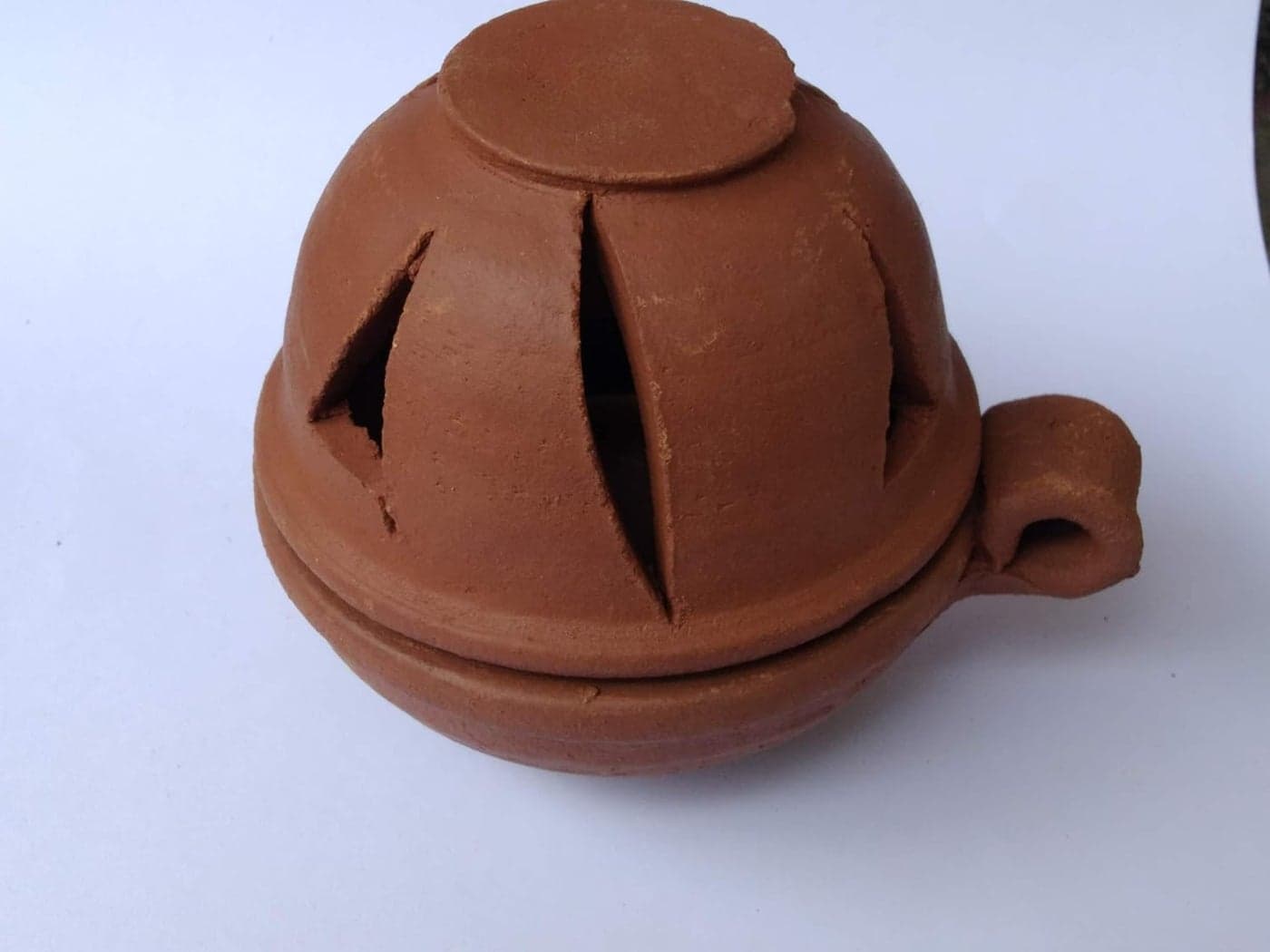 BSD Organics Round Cover Design Aladdin Mud lamp Diya Vilaku Dhibam Pack of 2