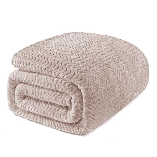 Exclusivo Mezcla Fleece Bed Blanket Twin Size, Lightweight Jacquard for Spring Summer, Soft Cozy Breathable Blankets, Camel, 90x66 Inches