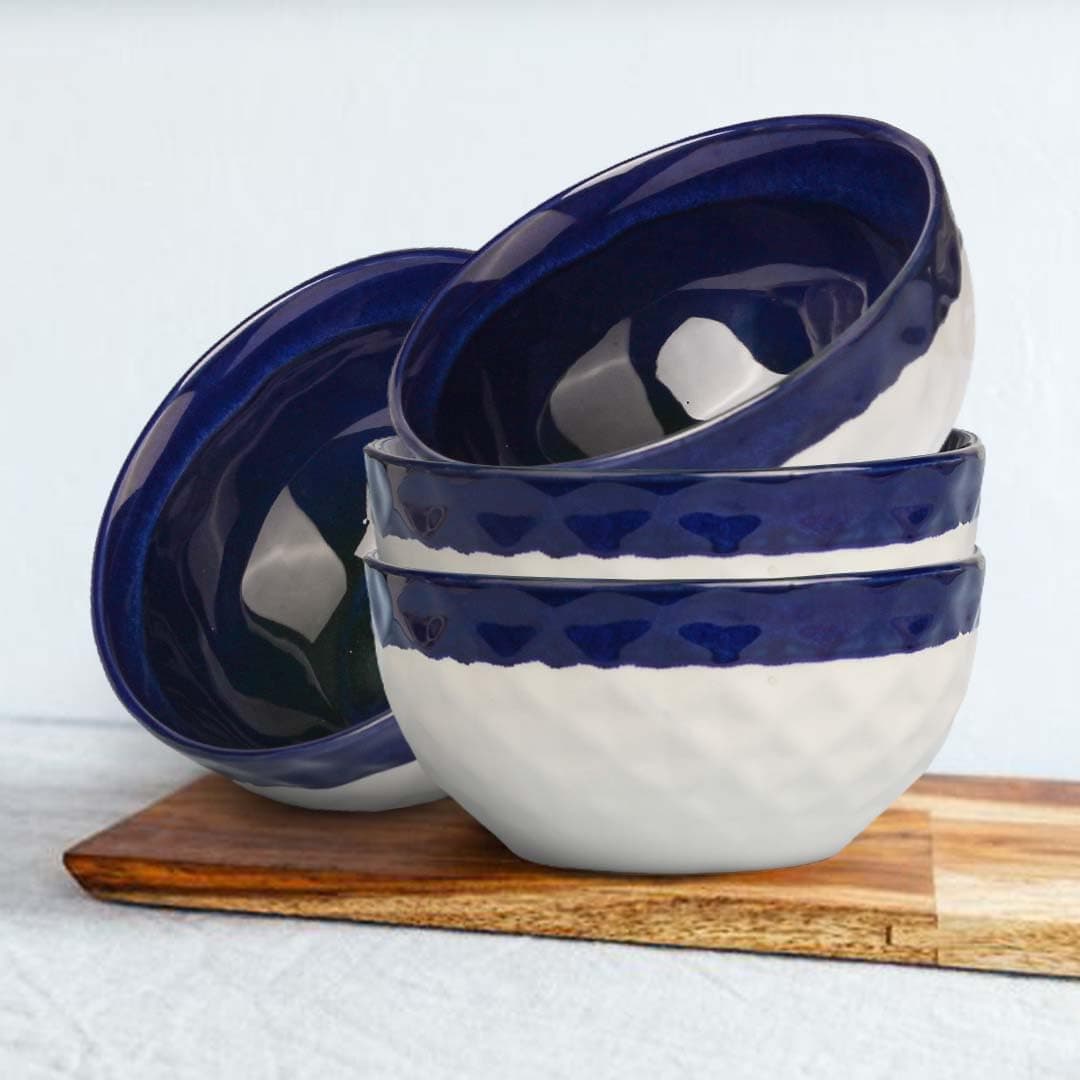 The Earth Store Studio Pottery Dual Tone White Blue Ceramic Bowl Set of 4 450ML Each Multipurpose Snack Bowl Dishwasher Microwave Safe Bowl Perfect for Christmas New Year Daily Use