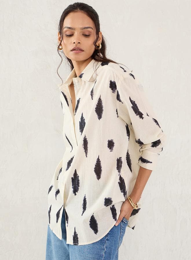 Femmella Off-White Abstract Printed Buttoned Shirt — L